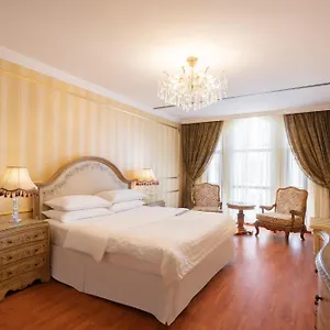 le-meridien.medinahotel.net/