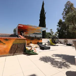 appart-la-girafe-marseille-est-porte-daubagne.fr-provencehotel.com/